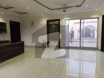 kanal new upper portion In Dha Phase 8 Ex Air Avenue