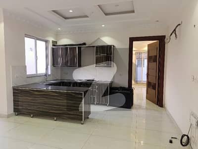 kanal new upper portion In Dha Phase 8 Ex Air Avenue