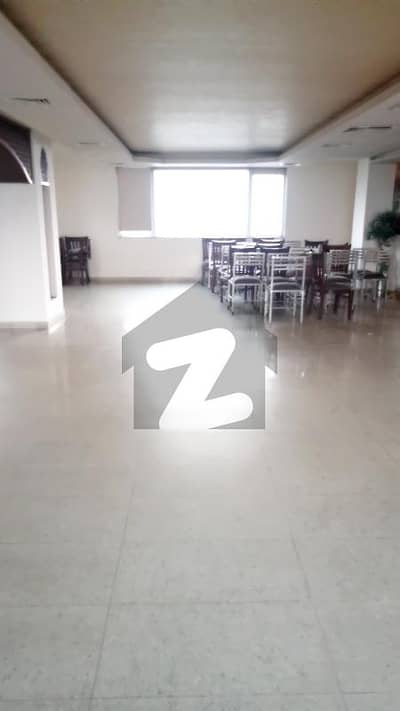 Gulberg 1800 Sft Office Is Available For Rent