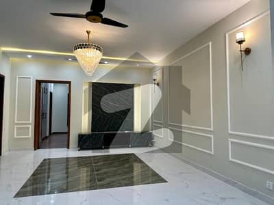 10 Marla House For sale Available In Top City 1