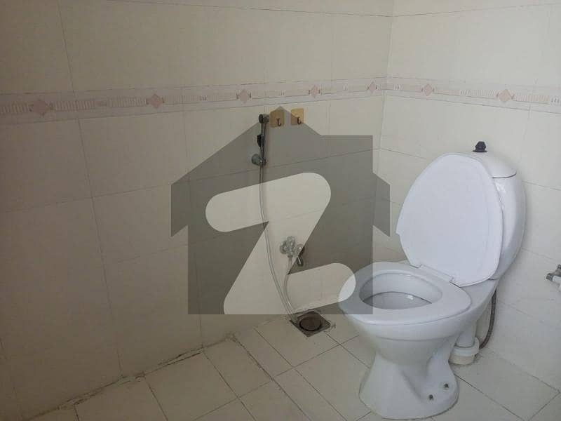 ایف ۔ 11 اسلام آباد میں 3 کمروں کا 12 مرلہ فلیٹ 2.3 لاکھ میں کرایہ پر دستیاب ہے۔ ایف ۔ 11 اسلام آباد میں 3 کمروں کا 12 مرلہ فلیٹ 2.3 لاکھ میں کرایہ پر دستیاب ہے۔