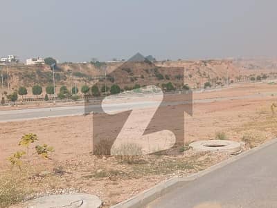 ڈی ایچ اے ویلی - بوجنولیا سیکٹر ڈی ایچ اے ویلی,ڈی ایچ اے ڈیفینس,اسلام آباد میں 8 مرلہ رہائشی پلاٹ 53.0 لاکھ میں برائے فروخت۔ ڈی ایچ اے ویلی - بوجنولیا سیکٹر ڈی ایچ اے ویلی,ڈی ایچ اے ڈیفینس,اسلام آباد میں 8 مرلہ رہائشی پلاٹ 53.0 لاکھ میں برائے فروخت۔