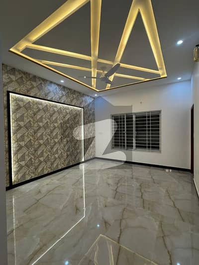 10 Marla House For Sale Available In Top City 1