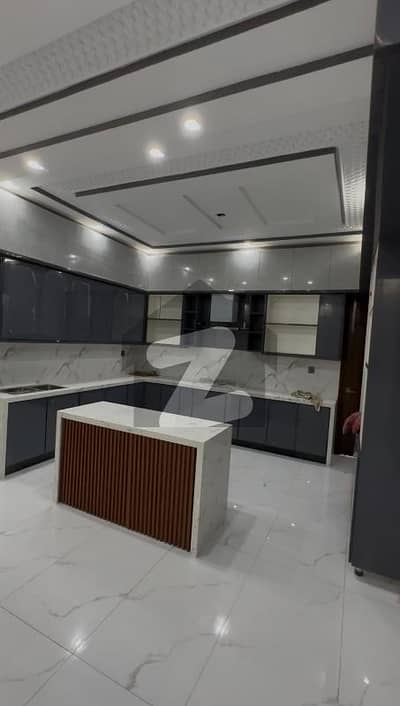 کراچی یونیورسٹی ہاؤسنگ سوسائٹی سکیم 33,کراچی میں 6 کمروں کا 10 مرلہ مکان 5.15 کروڑ میں برائے فروخت۔ کراچی یونیورسٹی ہاؤسنگ سوسائٹی سکیم 33,کراچی میں 6 کمروں کا 10 مرلہ مکان 5.15 کروڑ میں برائے فروخت۔