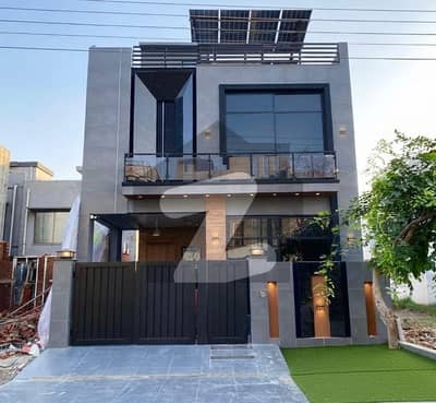 ڈی ایچ اے 11 رہبر فیز 2 ڈی ایچ اے 11 رہبر,لاہور میں 3 کمروں کا 5 مرلہ مکان 2.6 کروڑ میں برائے فروخت۔ ڈی ایچ اے 11 رہبر فیز 2 ڈی ایچ اے 11 رہبر,لاہور میں 3 کمروں کا 5 مرلہ مکان 2.6 کروڑ میں برائے فروخت۔