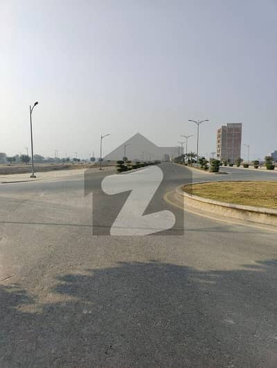 نیو لاهور سٹی لاہور میں 1 کنال رہائشی پلاٹ 90.0 لاکھ میں برائے فروخت۔