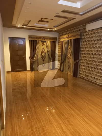 AVAILABLE FOR RENT 400 SQ. YARD GROUND FLOOR PORTION