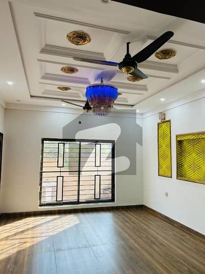 10 Marla Single Storey House Available For Rent In Park View City Lahore