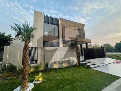 لیک سٹی میڈوز فیز 1 - بلاک بی لیک سٹی میڈوز فیز 1,لیک سٹی میڈوز,لاہور میں 5 کمروں کا 1 کنال مکان 7.9 کروڑ میں برائے فروخت۔ لیک سٹی میڈوز فیز 1 - بلاک بی لیک سٹی میڈوز فیز 1,لیک سٹی میڈوز,لاہور میں 5 کمروں کا 1 کنال مکان 7.9 کروڑ میں برائے فروخت۔