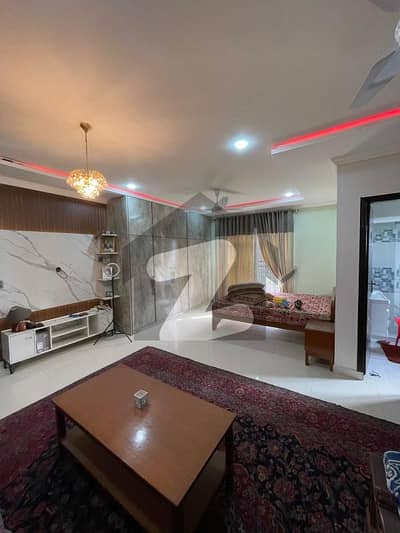 طارق گارڈنز لاہور میں 1 کمرے کا 10 مرلہ کمرہ 33.0 ہزار میں کرایہ پر دستیاب ہے۔