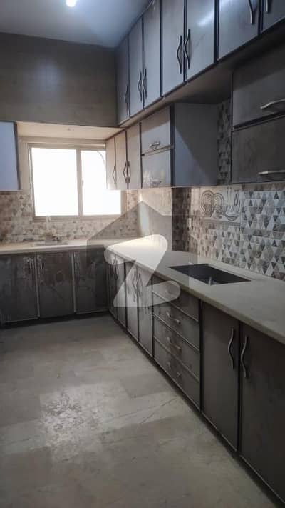 120 SQ Yard House For Sale In Gulshan E Iqbal Block 10A