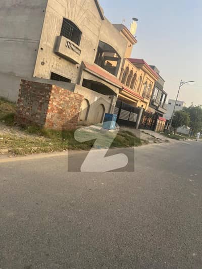 نیو لاہور سٹی ۔ فیز 2 نیو لاهور سٹی,لاہور میں 5 مرلہ رہائشی پلاٹ 39.0 لاکھ میں برائے فروخت۔