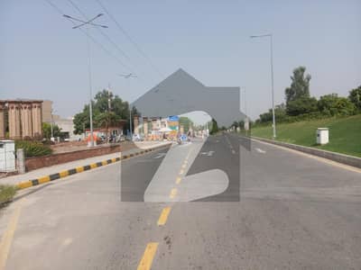 5 MARLA PLOT AVAIABLE FOR SALE