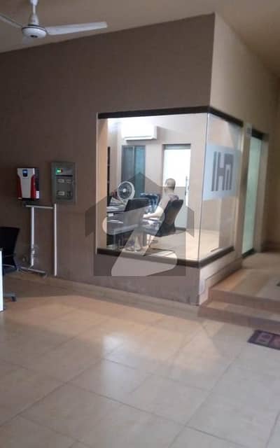 گجّومتہ لاہور میں 11 کمروں کا 16 کنال فیکٹری 16.0 لاکھ میں کرایہ پر دستیاب ہے۔