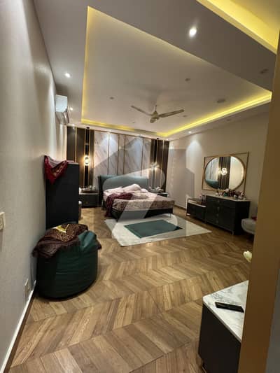 ٹیپو سلطان سوسائٹی ملیر,کراچی میں 6 کمروں کا 16 مرلہ مکان 10.2 کروڑ میں برائے فروخت۔