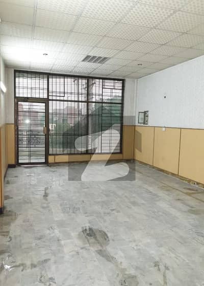 گجّومتہ لاہور میں 2 کمروں کا 1 کنال فیکٹری 1.5 لاکھ میں کرایہ پر دستیاب ہے۔