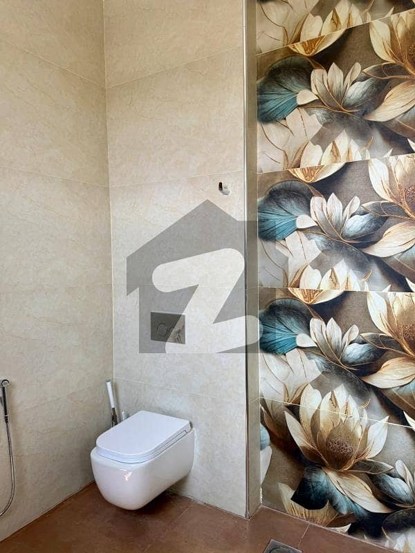 2 bed full furnishd apartment available for sale