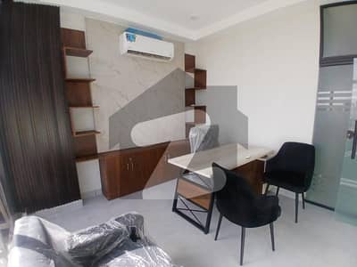 Office Sized 510 Square Feet Available In Jakvani Center