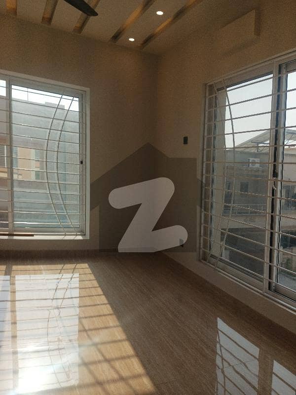 10 Marla House Bahria town phase 7 10 Marla House Bahria town phase 7