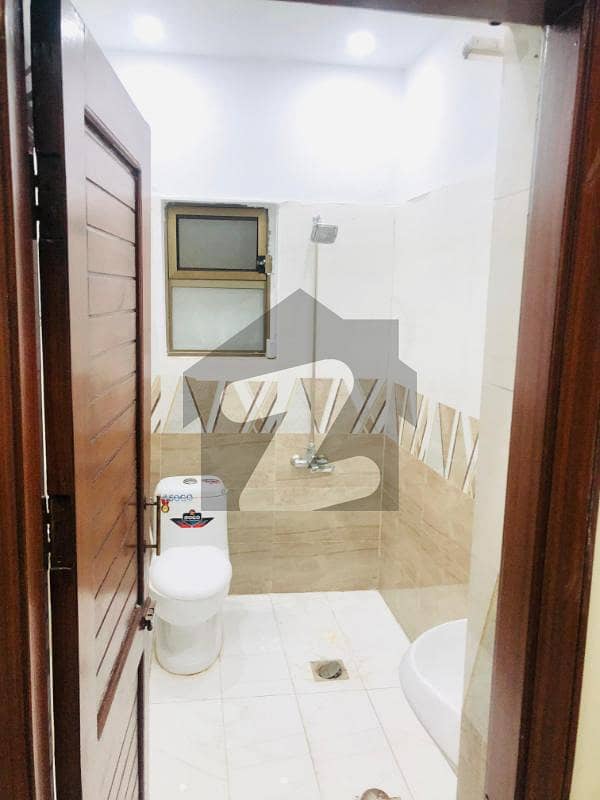 BEAUTIFUL LOCATION GROUND PORTION FOR RENT