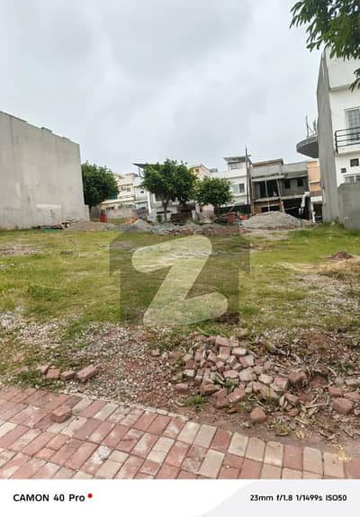 Sector: H, 5 Marla Plot For Sale Investor Price Bahria Enclave