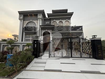 پام سٹی فیروزپور روڈ,لاہور میں 5 کمروں کا 10 مرلہ مکان 3.85 کروڑ میں برائے فروخت۔ پام سٹی فیروزپور روڈ,لاہور میں 5 کمروں کا 10 مرلہ مکان 3.85 کروڑ میں برائے فروخت۔