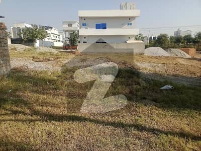 F-18 Faisal Town Rawalpindi, Residential Plot surrounded by houses