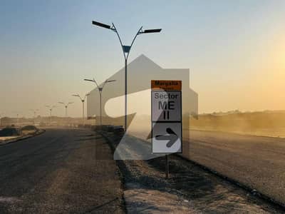 مارگلہ انکلیو اسلام آباد میں 1 کنال رہائشی پلاٹ 5.6 کروڑ میں برائے فروخت۔