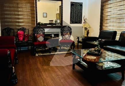 Lower Portion 1 Kanal For rent In Model Town