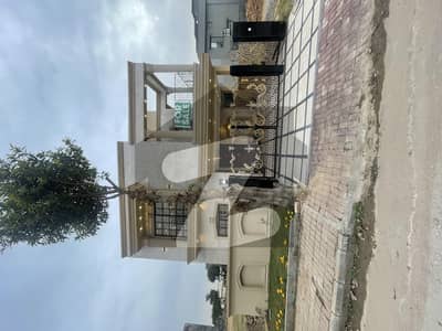 10 Marla Modren House For Sale At Very Affordable Rate