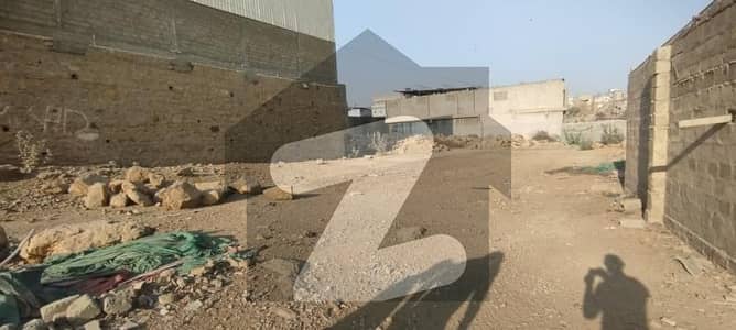 سندھ انڈسٹریل ٹریڈنگ اسٹی - ایس آئی ٹی ای کراچی میں 4 کنال صنعتی زمین 25.0 کروڑ میں برائے فروخت۔ سندھ انڈسٹریل ٹریڈنگ اسٹی - ایس آئی ٹی ای کراچی میں 4 کنال صنعتی زمین 25.0 کروڑ میں برائے فروخت۔