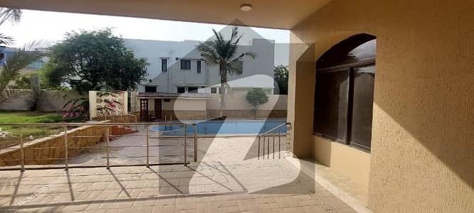 ڈی ایچ اے فیز 6 ڈی ایچ اے ڈیفینس,کراچی میں 7 کمروں کا 4 کنال مکان 46.0 کروڑ میں برائے فروخت۔