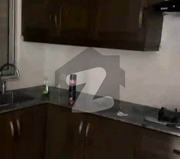 پائن ہائٹس لگژری اپارٹمنٹس ڈی ۔ 17,اسلام آباد میں 2 کمروں کا 6 مرلہ فلیٹ 1.7 کروڑ میں برائے فروخت۔