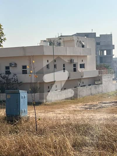 گلبرگ ریزیڈنشیا - بلاک ای گلبرگ ریزیڈنشیا,گلبرگ,اسلام آباد میں 1 کنال رہائشی پلاٹ 3.1 کروڑ میں برائے فروخت۔ گلبرگ ریزیڈنشیا - بلاک ای گلبرگ ریزیڈنشیا,گلبرگ,اسلام آباد میں 1 کنال رہائشی پلاٹ 3.1 کروڑ میں برائے فروخت۔