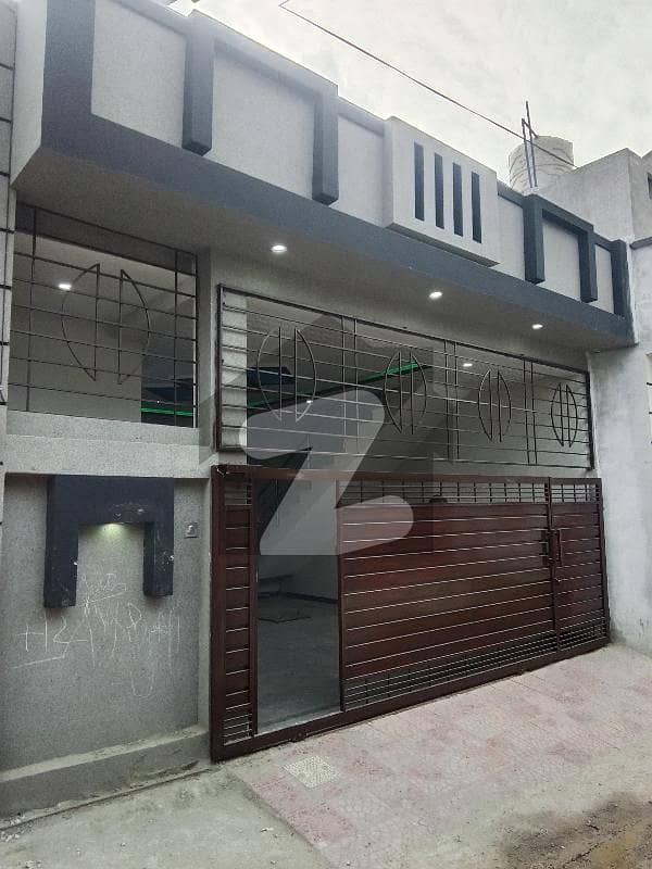 ثمر زر ہاؤسنگ سوسائٹی راولپنڈی میں 2 کمروں کا 6 مرلہ مکان 95.0 لاکھ میں برائے فروخت۔ ثمر زر ہاؤسنگ سوسائٹی راولپنڈی میں 2 کمروں کا 6 مرلہ مکان 95.0 لاکھ میں برائے فروخت۔