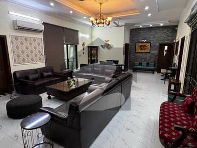 1 Kanal (50x90) Beautiful House In E Block 1 Kanal (50x90) Beautiful House In E Block