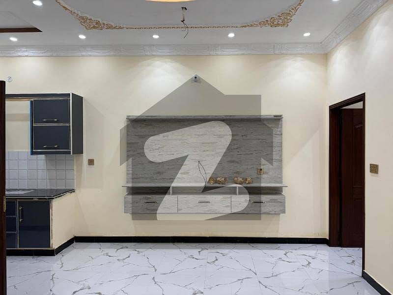 Centrally Located House In Ichhra Is Available For Sale Centrally Located House In Ichhra Is Available For Sale