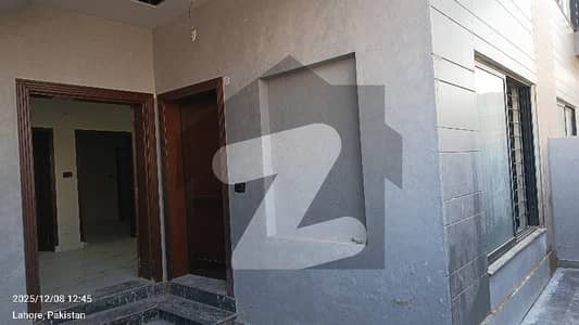 پارک ویو سٹی لاہور میں 6 کمروں کا 5 مرلہ مکان 80.0 ہزار میں کرایہ پر دستیاب ہے۔