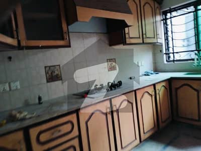 پاک عرب ہاؤسنگ سوسائٹی لاہور میں 1 کمرے کا 5 مرلہ زیریں پورشن 35.0 ہزار میں کرایہ پر دستیاب ہے۔