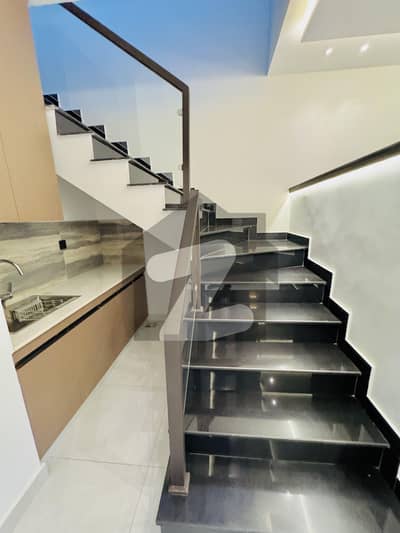 10 Marla Brand New House Available For Rent