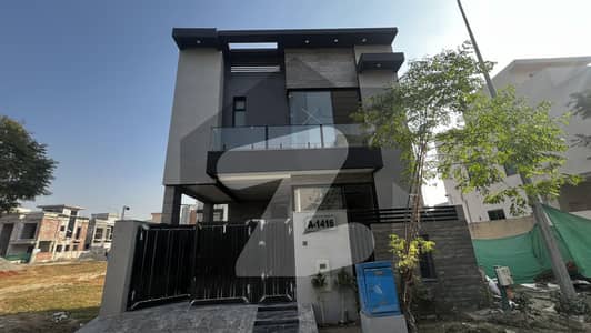 BRAND NEW 5 MARLA HOUSE FOR RENT ORIGINAL PICS BRAND NEW 5 MARLA HOUSE FOR RENT ORIGINAL PICS