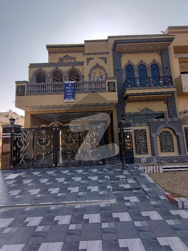 ایل ڈی اے ایوینیو ۔ بلاک ایم ایل ڈی اے ایوینیو,لاہور میں 6 کمروں کا 10 مرلہ مکان 3.52 کروڑ میں برائے فروخت۔ ایل ڈی اے ایوینیو ۔ بلاک ایم ایل ڈی اے ایوینیو,لاہور میں 6 کمروں کا 10 مرلہ مکان 3.52 کروڑ میں برائے فروخت۔