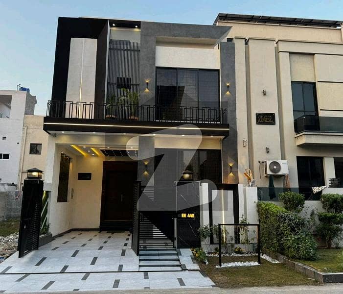 Prime Location 5 Marla House In Only Rs. 22000000 Prime Location 5 Marla House In Only Rs. 22000000