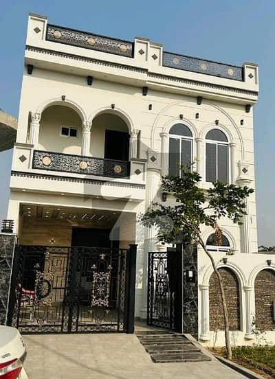 رئیل پام سٹی ایمن آباد موڑ,گوجرانوالہ میں 4 کمروں کا 5 مرلہ مکان 1.95 کروڑ میں برائے فروخت۔ رئیل پام سٹی ایمن آباد موڑ,گوجرانوالہ میں 4 کمروں کا 5 مرلہ مکان 1.95 کروڑ میں برائے فروخت۔