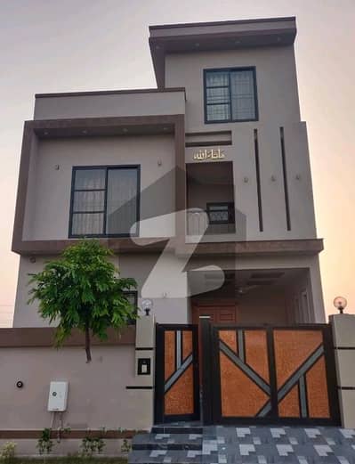 Ideal Prime Location 5 Marla House Available In Royal Palm City, Gujranwala Ideal Prime Location 5 Marla House Available In Royal Palm City, Gujranwala