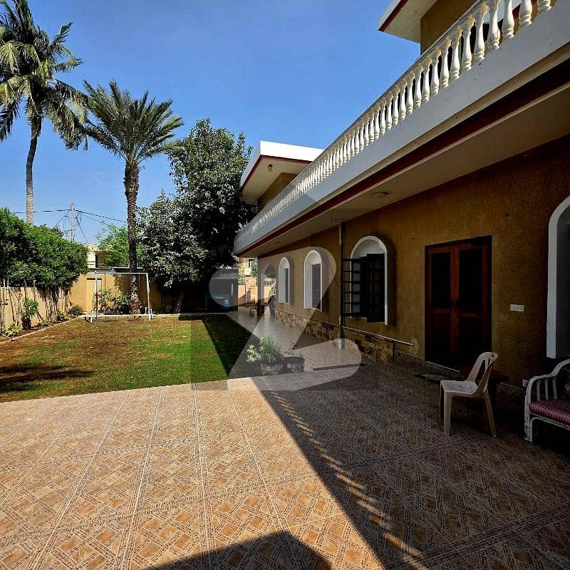 1000 Square Yards Bungalow Khayaban-E-Mujhid, DHA Phase 5 1000 Square Yards Bungalow Khayaban-E-Mujhid, DHA Phase 5