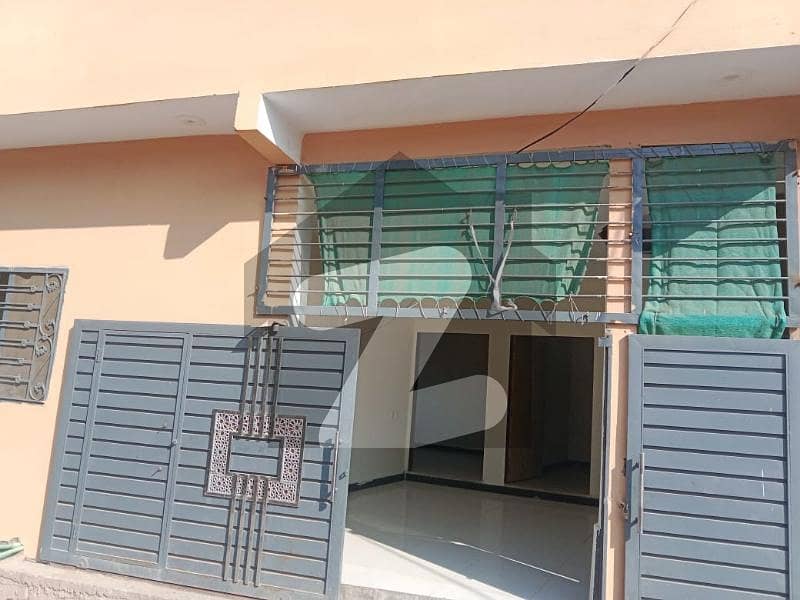 بنی گالہ اسلام آباد میں 2 کمروں کا 3 مرلہ مکان 25.0 ہزار میں کرایہ پر دستیاب ہے۔