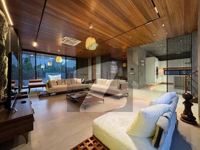 ڈی ایچ اے فیز 7 ڈیفنس (ڈی ایچ اے),لاہور میں 5 کمروں کا 1 کنال مکان 8.5 کروڑ میں برائے فروخت۔ ڈی ایچ اے فیز 7 ڈیفنس (ڈی ایچ اے),لاہور میں 5 کمروں کا 1 کنال مکان 8.5 کروڑ میں برائے فروخت۔