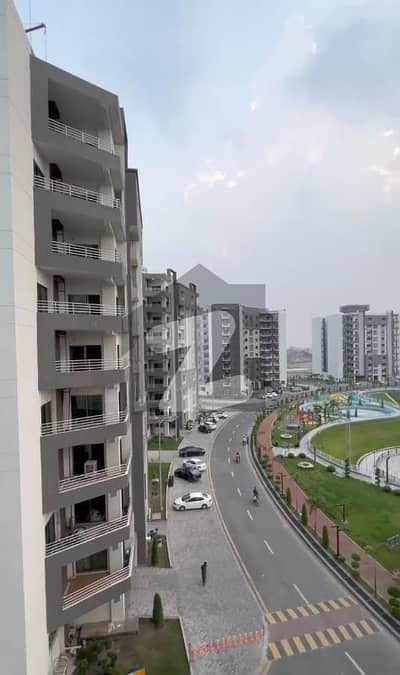 Facing Lak 3 Bed Room Apartments For Rent in Askari 11