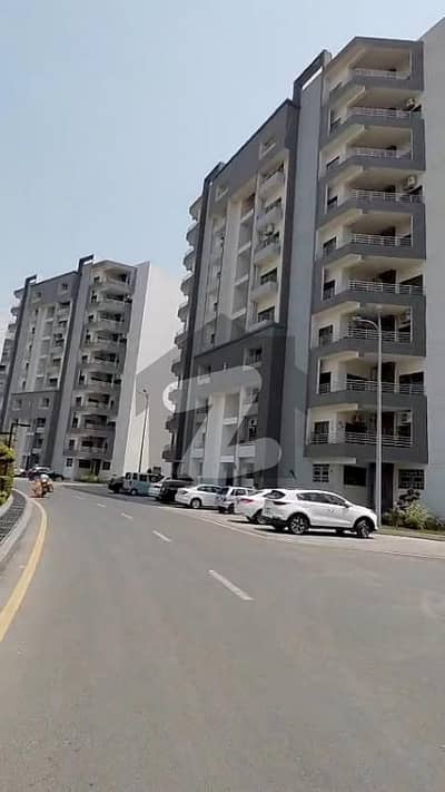 Facing Lak 3 Bed Room Apartments For Rent in Askari 11